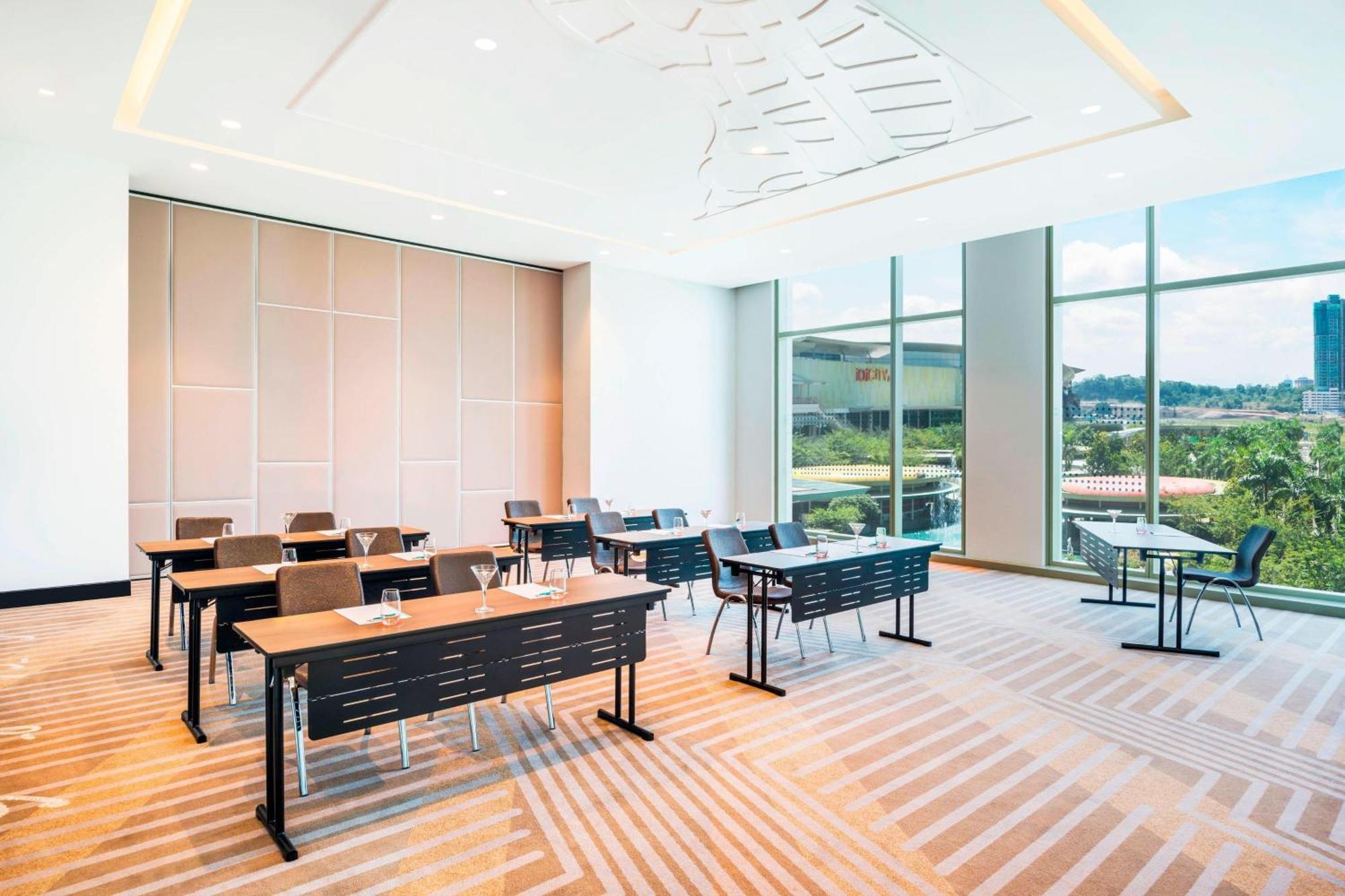 Le Meridien Putrajaya Exterior foto Meeting room